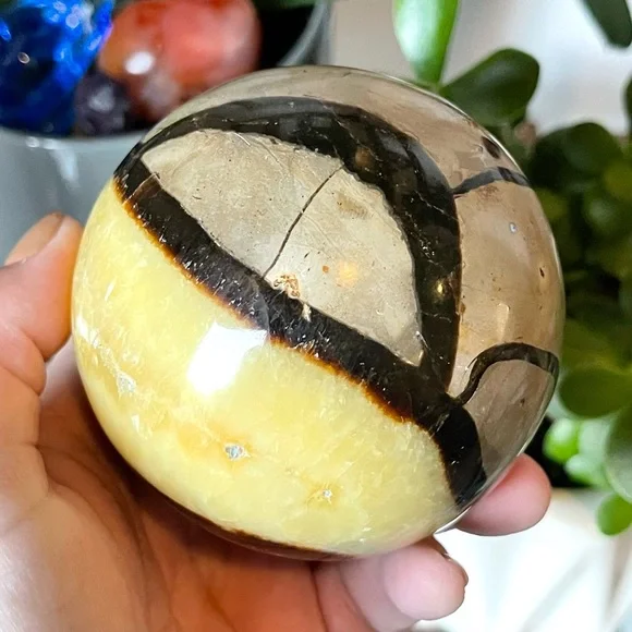 🤎🐉Septarian Dragon Stone Crystal Sphere🐉🤎